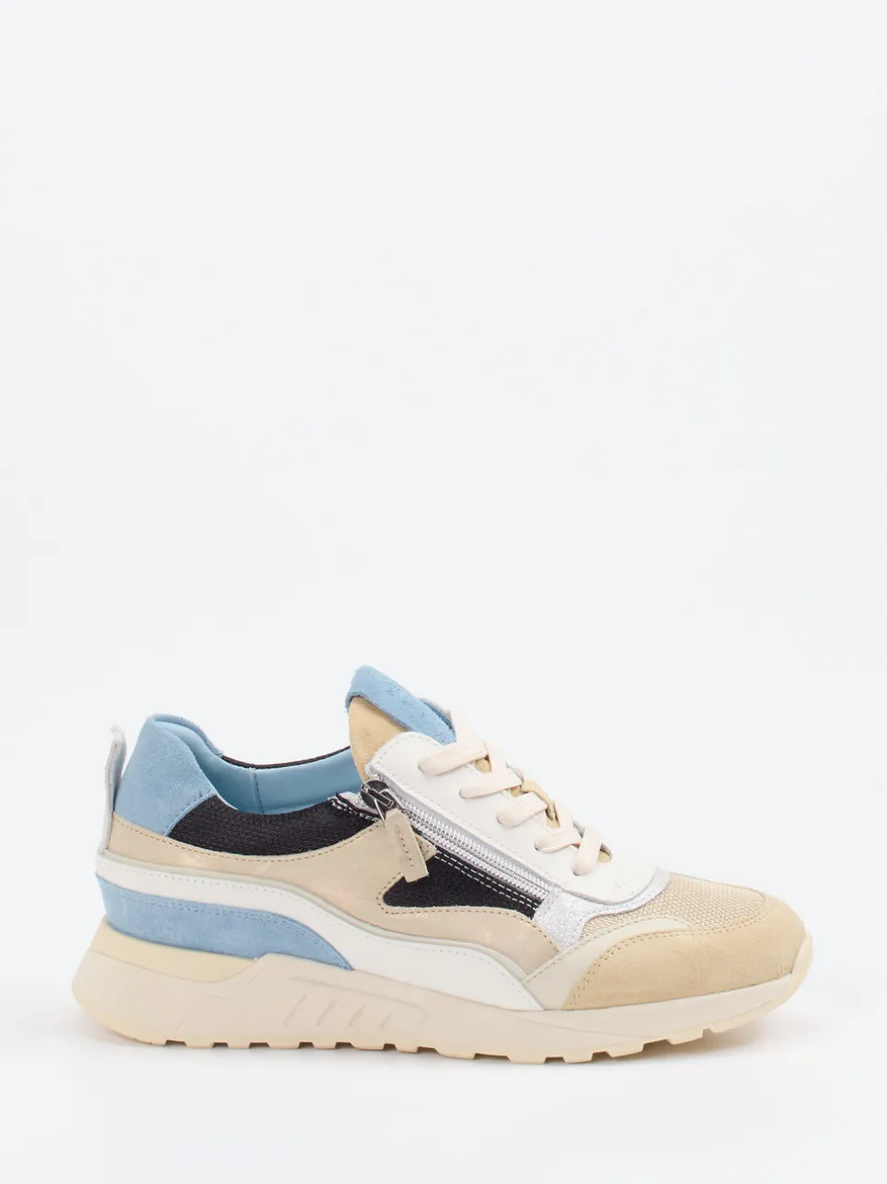 Piedi Nudi – Chunky Sneaker aus Veloursleder beige