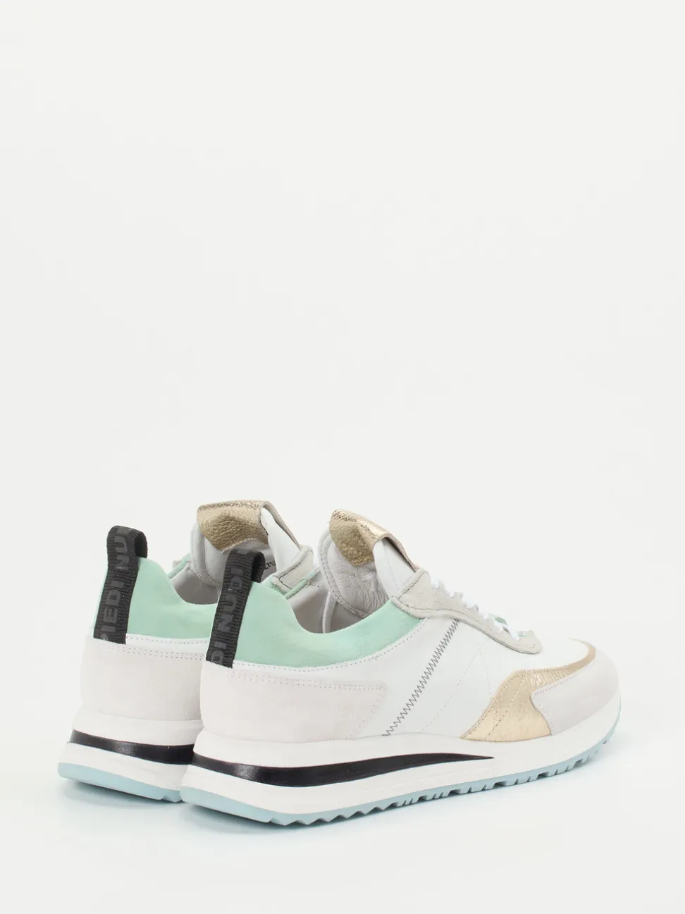 Piedi Nudi – Low-Top Sneaker aus Kalbleder Weiß-Gold