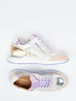 Piedi Nudi – Low-Top-Sneaker aus Metallicleder multicolor