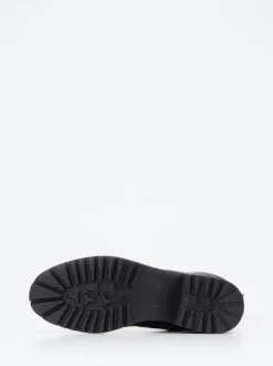 Piedi Nudi – Schnürstiefelette aus Kalbleder Schwarz