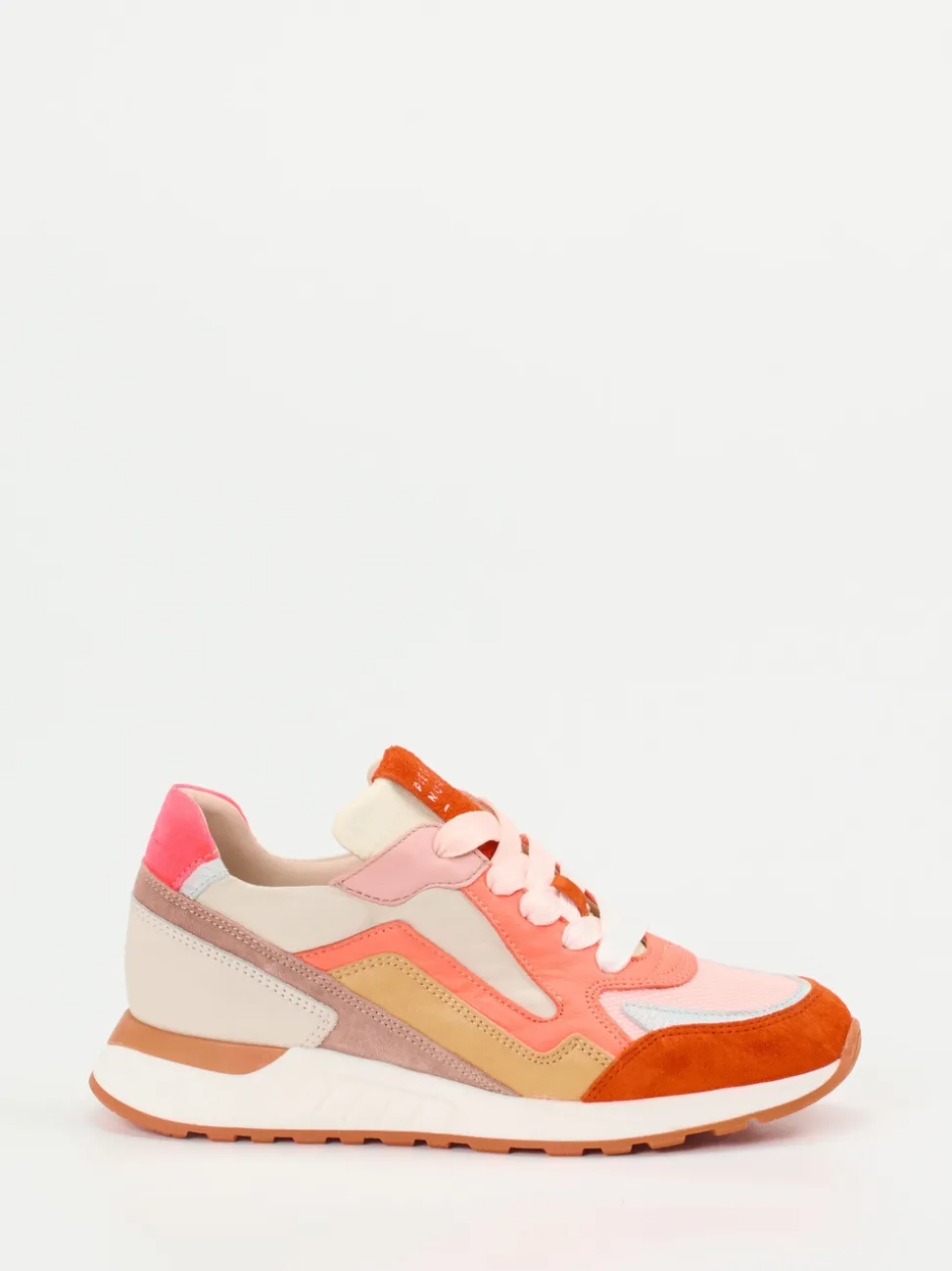 Piedi Nudi – Sneaker aus Kalbleder in Koralle
