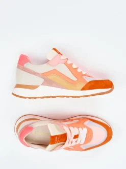 Piedi Nudi – Sneaker aus Kalbleder in Koralle