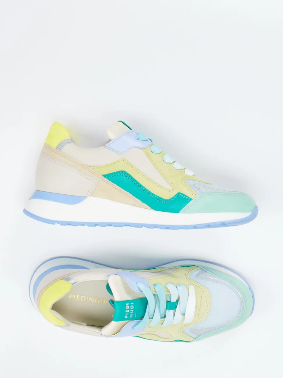 Piedi Nudi – Sneaker aus Kalbleder und Mesh Pastell