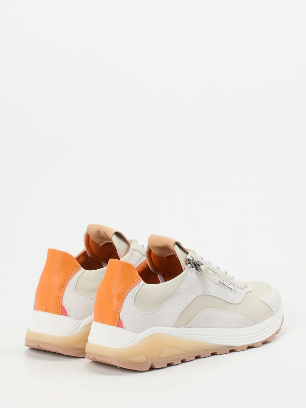Piedi Nudi – Sneaker aus Kalbleder in Beige-Orange