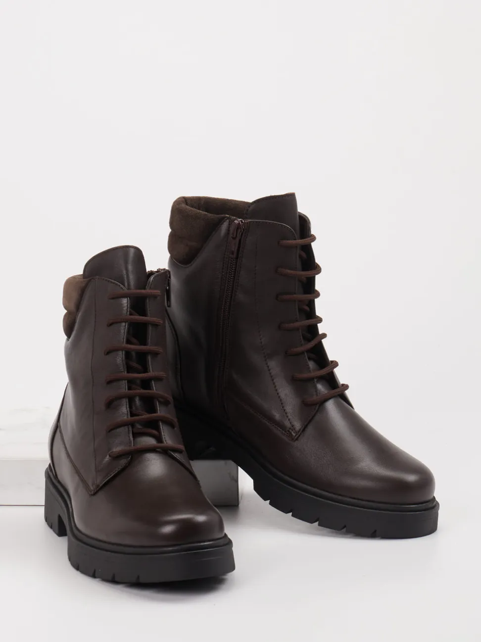Piesanto – Schnürboots aus Leder dunkelbraun