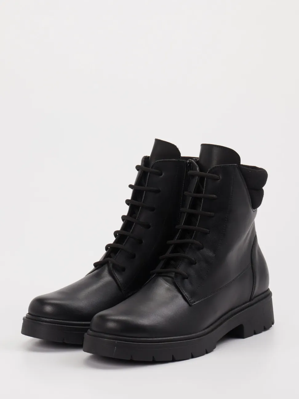 Piesanto – Schnürboots aus Leder schwarz