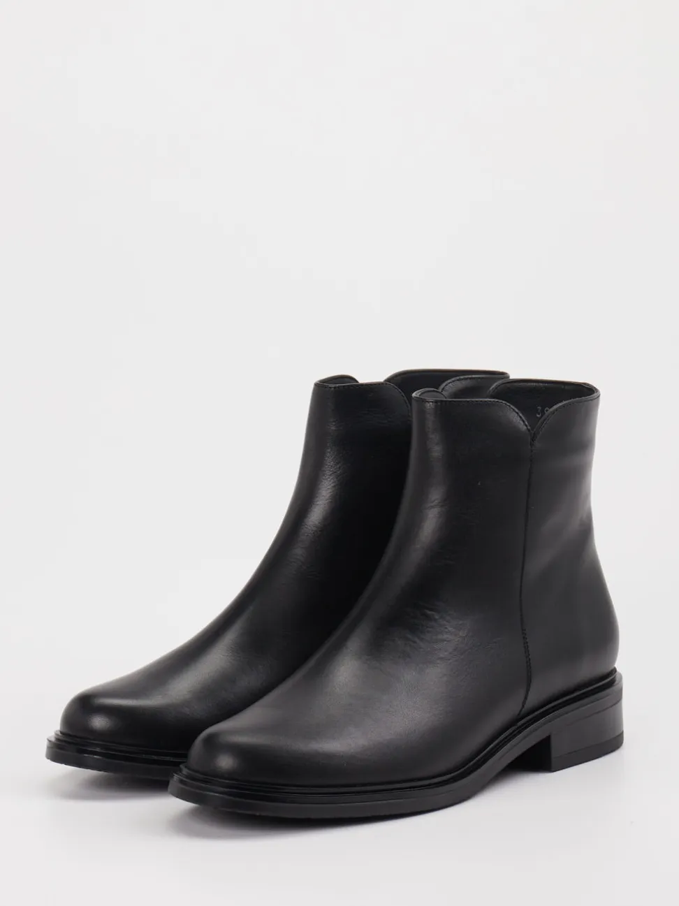 Piesanto – Stiefelette aus Kalbleder schwarz