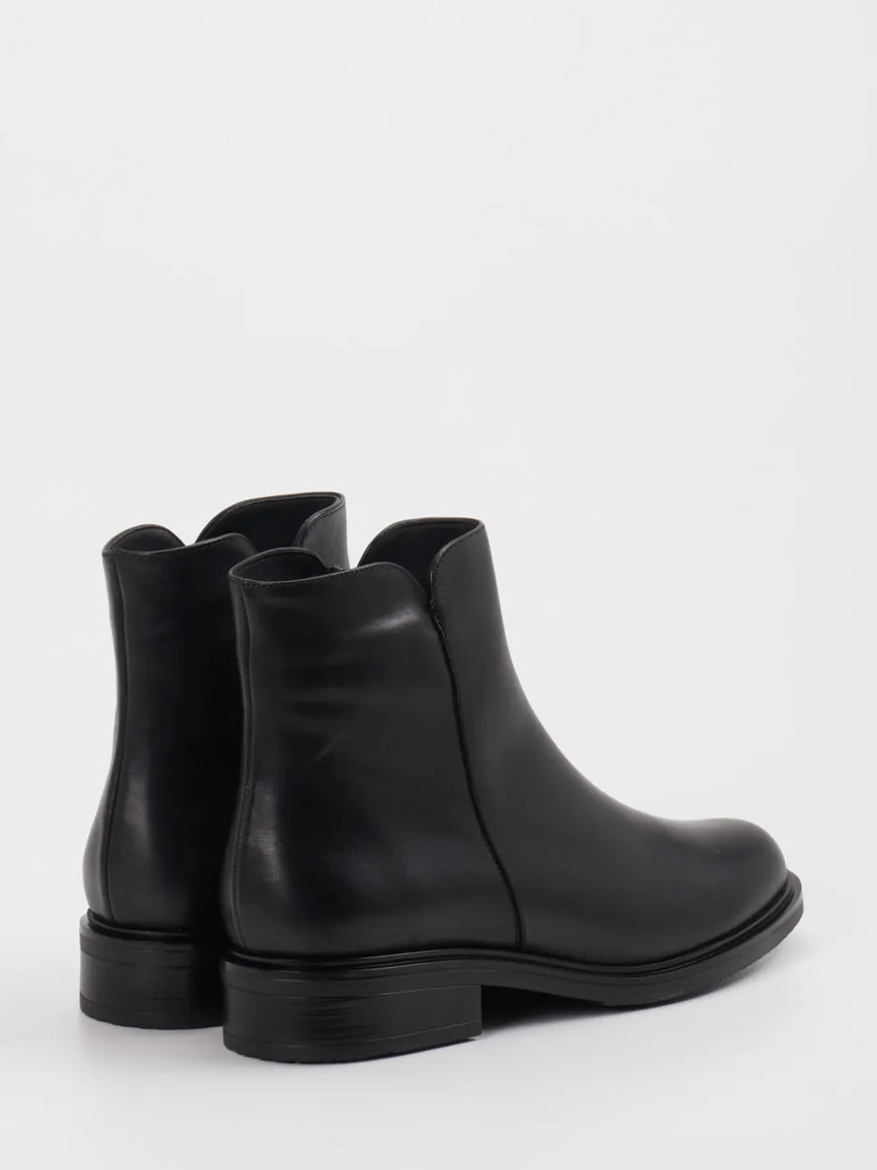 Piesanto – Stiefelette aus Kalbleder schwarz