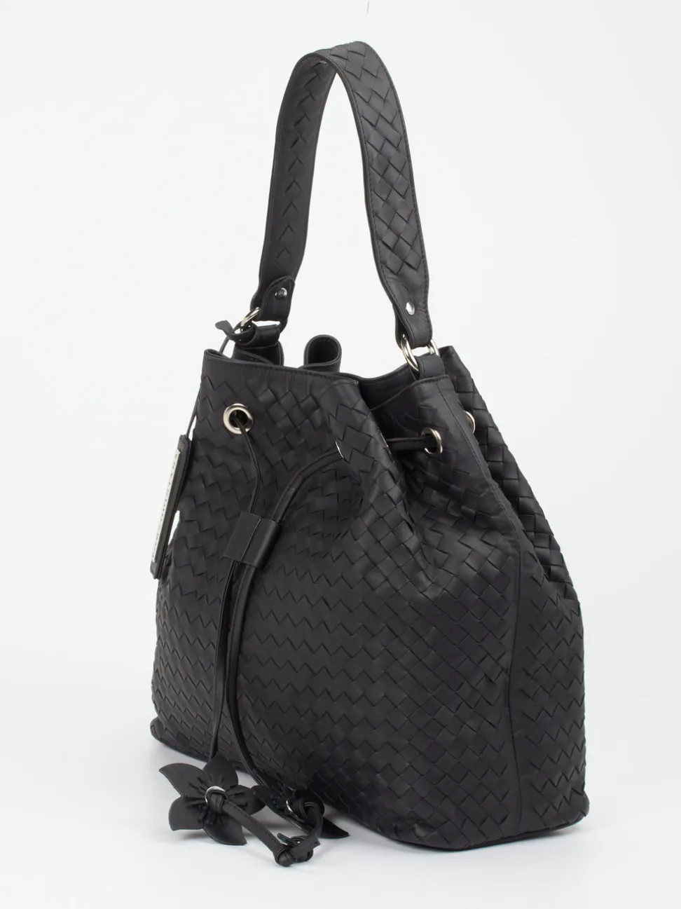 Pons Quintana – Bucket Bag aus Flechtleder Schwarz