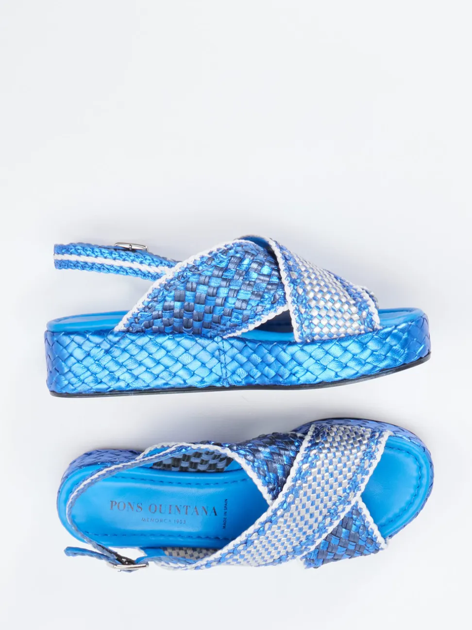 Pons Quintana – Plateau-Sandalen aus Metallic-Flechtleder