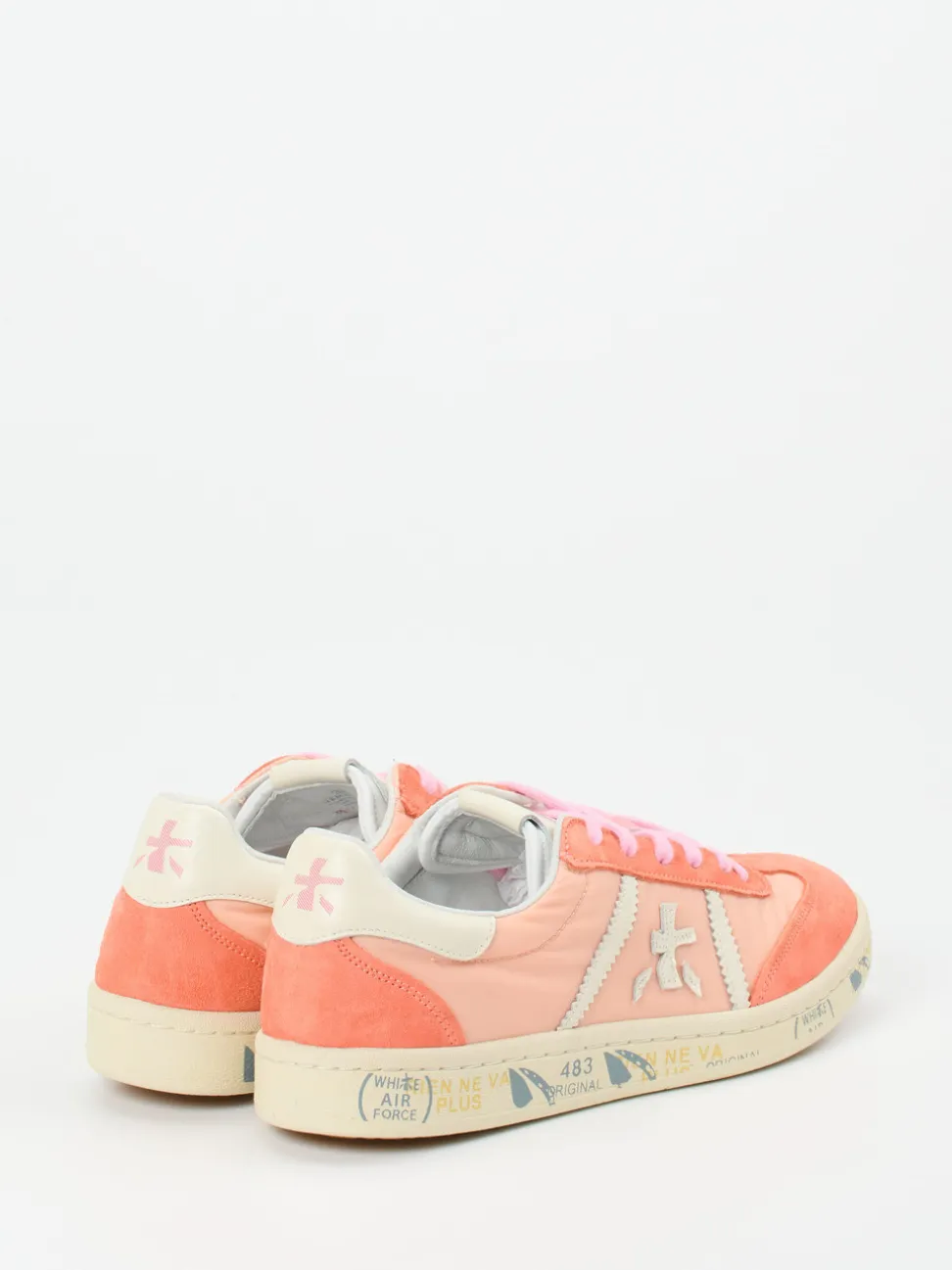 Premiata – Low-Top Sneaker aus Veloursleder lachsrosa