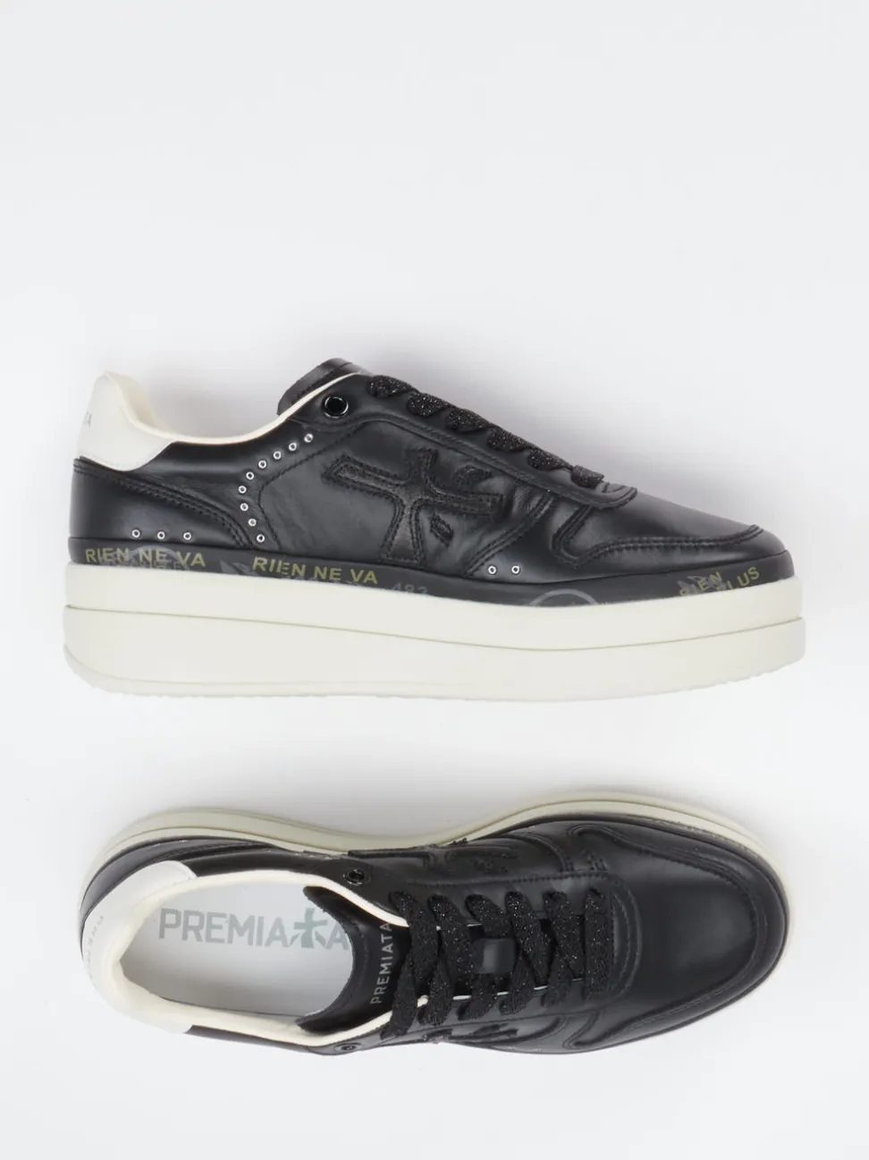 Premiata – Sneaker aus Kalbleder in Schwarz