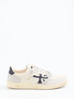 Premiata – Sneaker aus Kalbleder in Cremeweiß