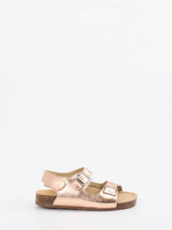Primigi – Sandalen aus Metallicleder in Roségold