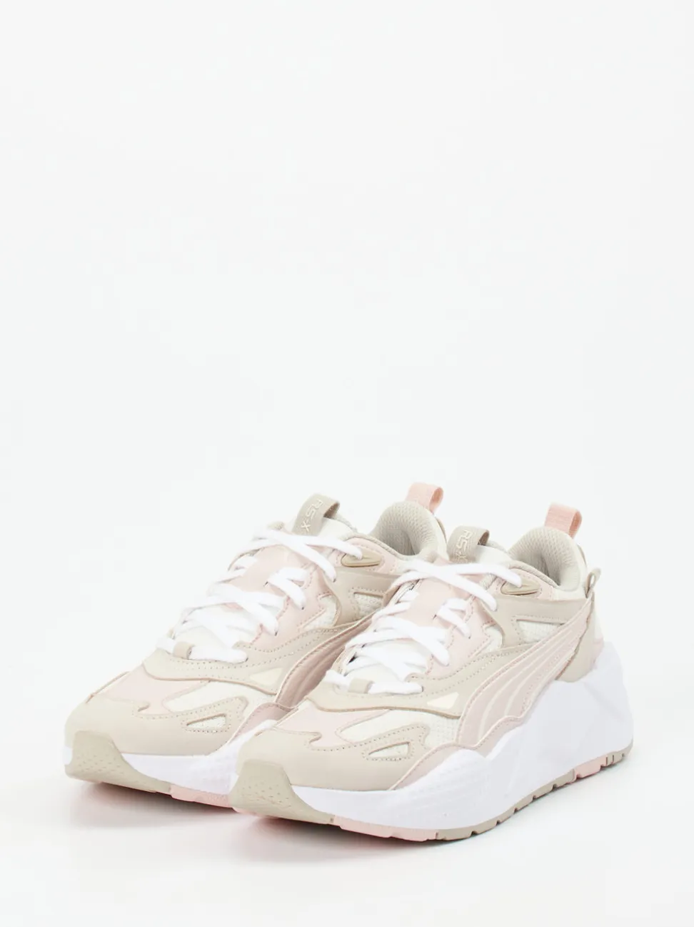 Puma – Chunky Sneaker aus Veloursleder Beige