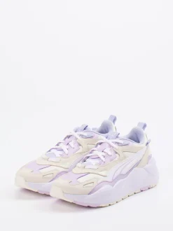 Puma – Chunky Sneaker aus Veloursleder cremeweiß