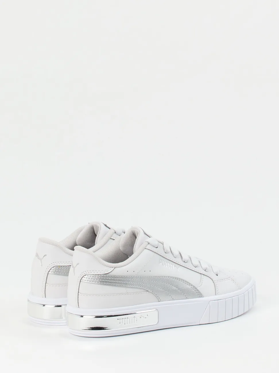 Puma – Low-Top-Sneaker aus Leder mit Silberdetail