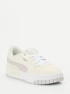 Puma – Platform Sneaker aus Leder in Cremeweiß