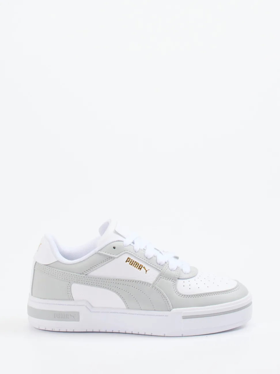 Puma – Sneaker aus Leder in Weiß mit Retro-Flair