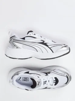 Puma – Sneaker aus Textil in Weiß & Silber