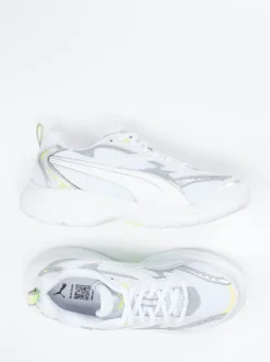 Puma – Sneaker aus Textil mit Neon-Details