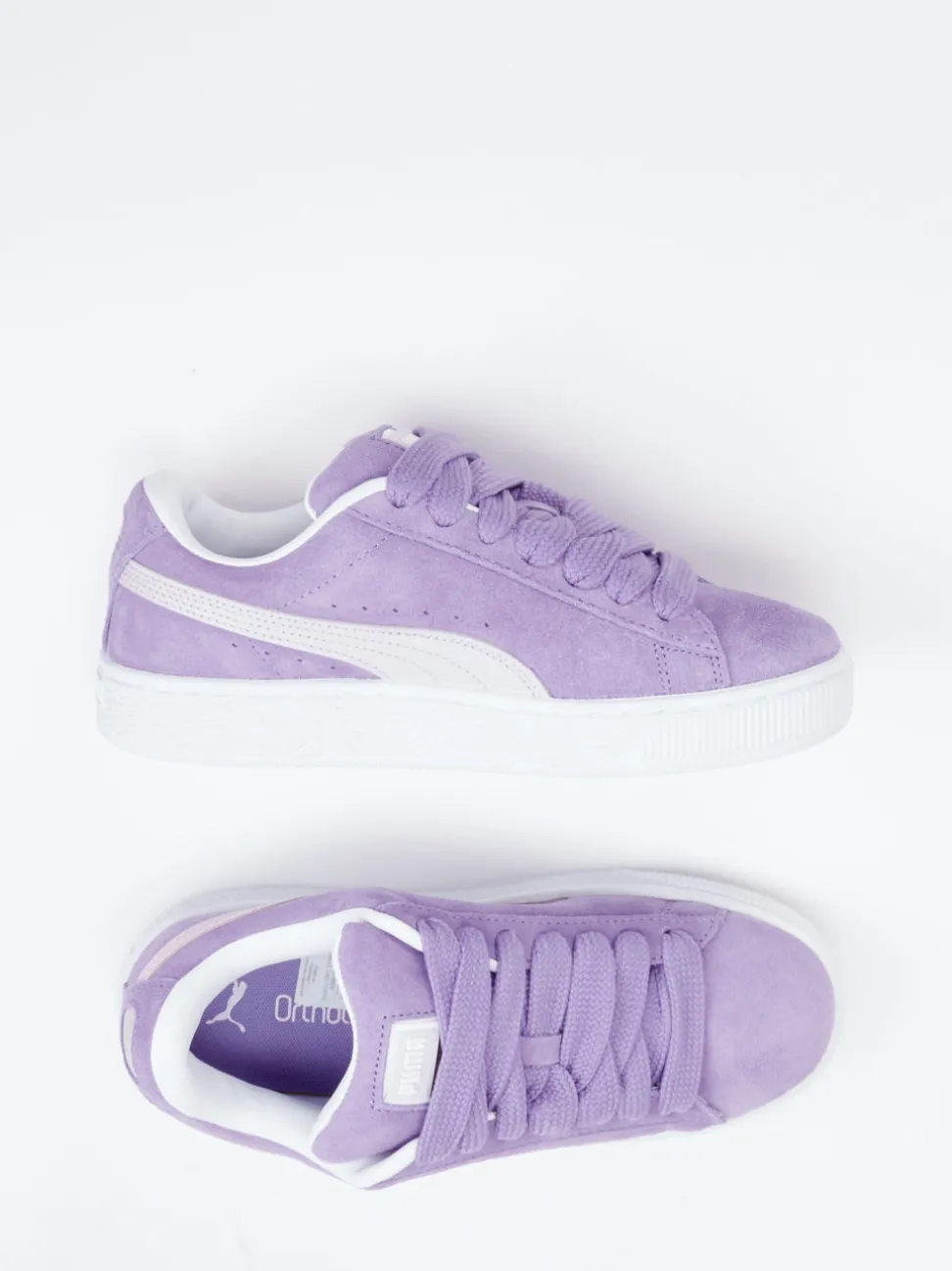 Puma – Sneaker aus Veloursleder Flieder