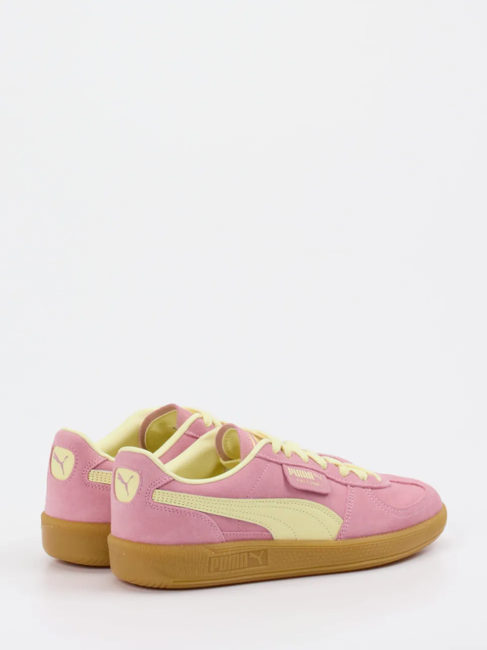 Puma – Sneaker aus Veloursleder in Rosa