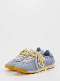 Puraai – Sneaker aus Velour und Textil Hellblau