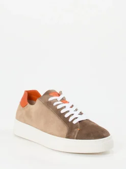 Quarvif – Sneaker aus Ziegenleder in Taupe-Orange
