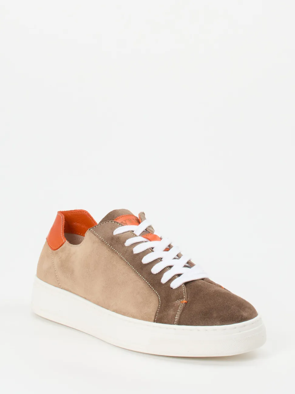 Quarvif – Sneaker aus Ziegenleder in Taupe-Orange