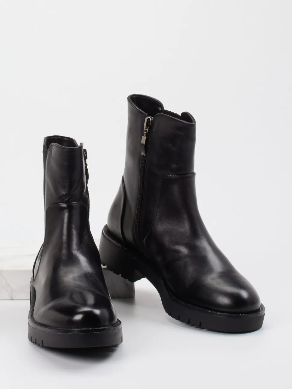 Ralph Harrison – Chelsea-Stiefelette aus Kalbleder schwarz
