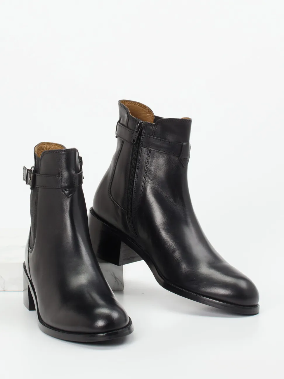 Ralph Harrison – Chelsea-Stiefelette aus Kalbleder Schwarz