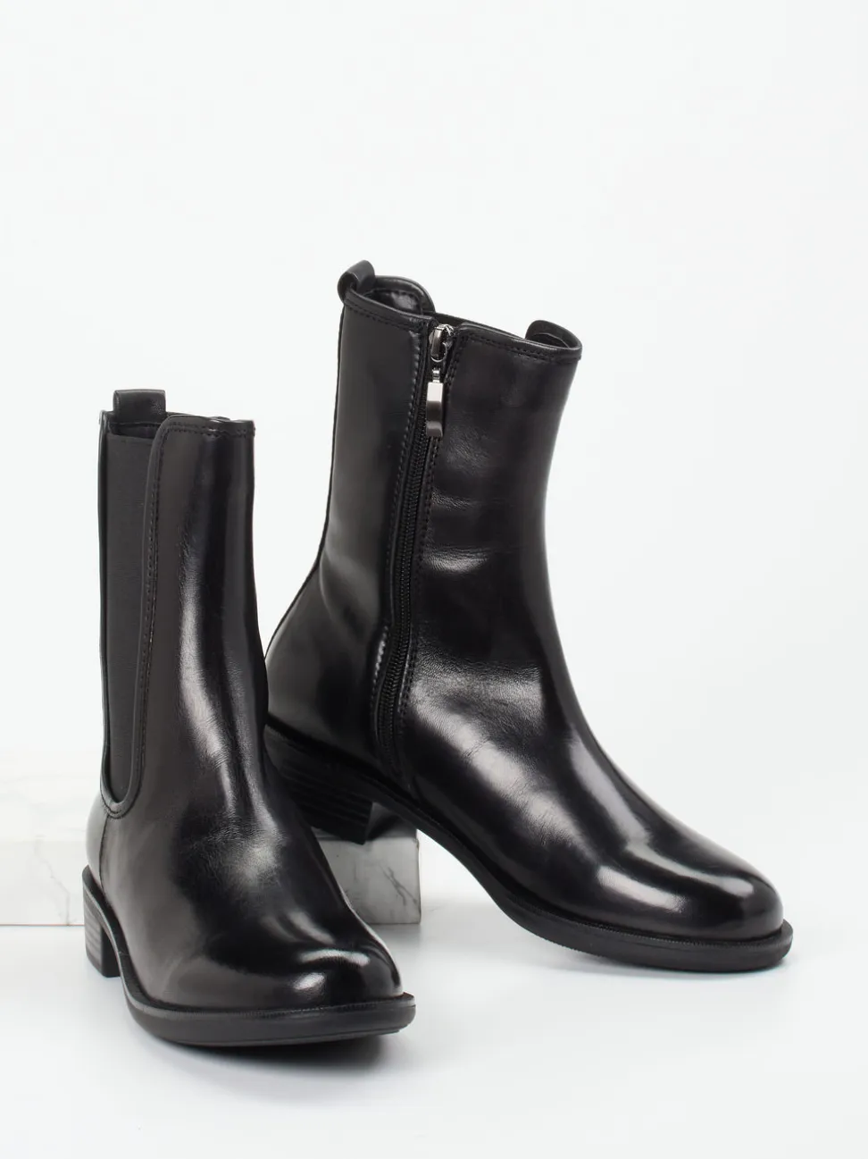 Ralph Harrison – Chelsea-Stiefelette aus Lammleder schwarz