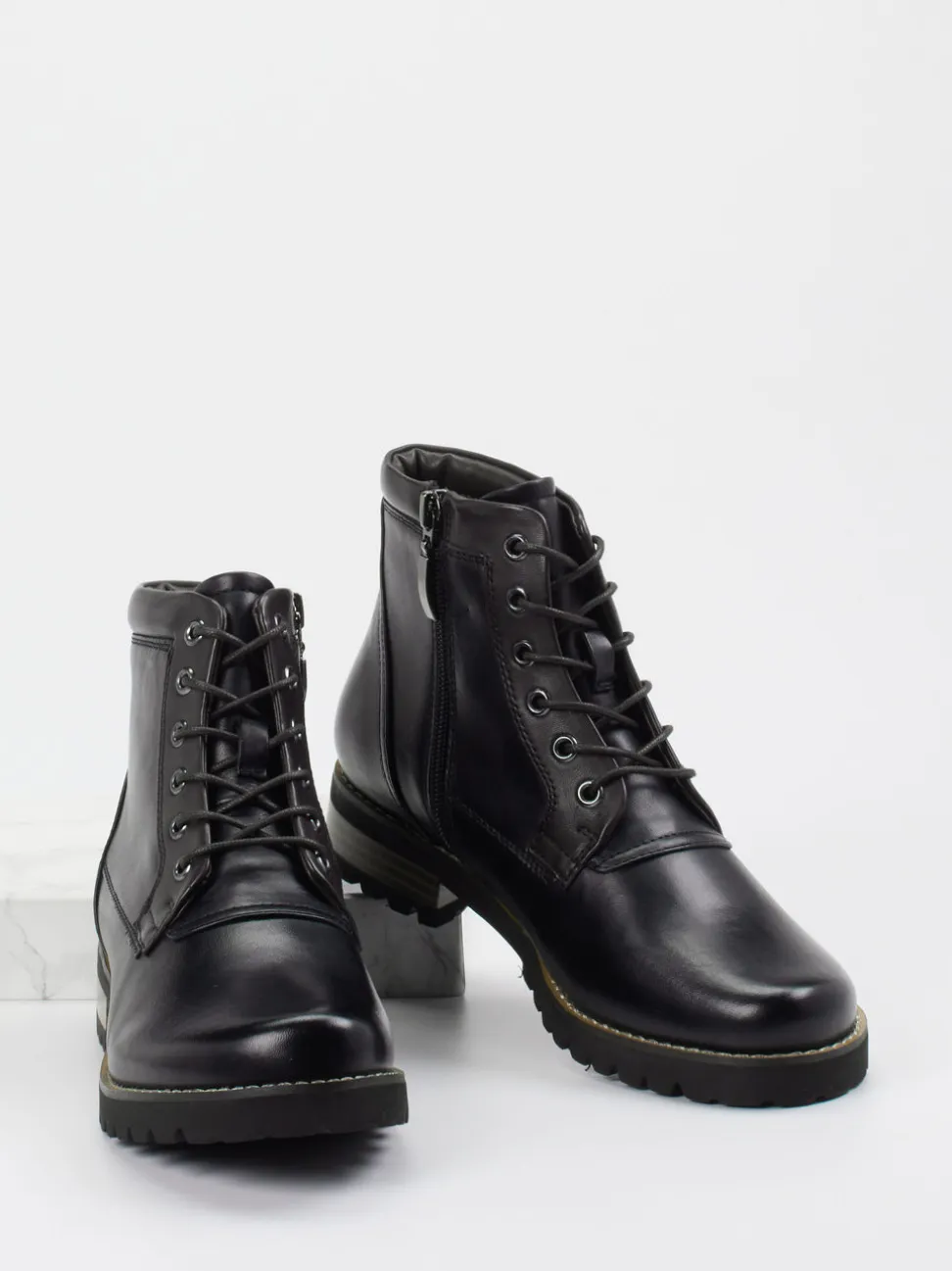 Ralph Harrison – Schnürboots aus Lammleder schwarz