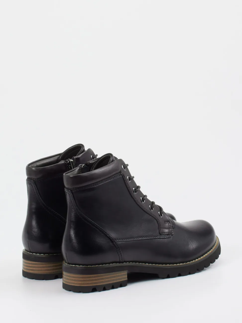 Ralph Harrison – Schnürboots aus Lammleder schwarz