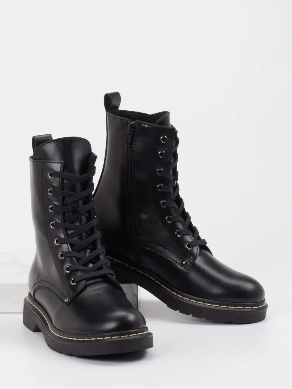 Ralph Harrison Classic – Schnürboots aus Kalbleder schwarz