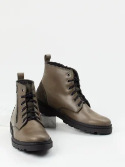 Ralph Harrison Country – Schnürboots aus Fettleder steingrau
