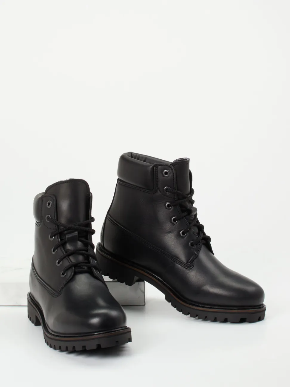 Ralph Harrison Country – Schnürboots aus Lammleder schwarz