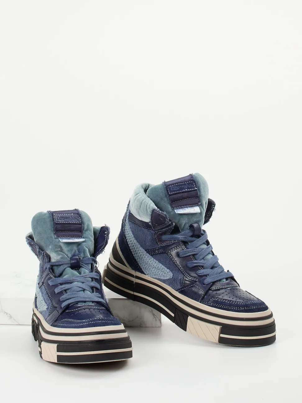 Rebecca White – High-Top Sneaker aus Kalbleder blau