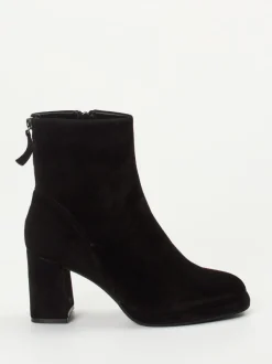 Regarde Le Ciel – Ankle Boots aus Veloursleder schwarz