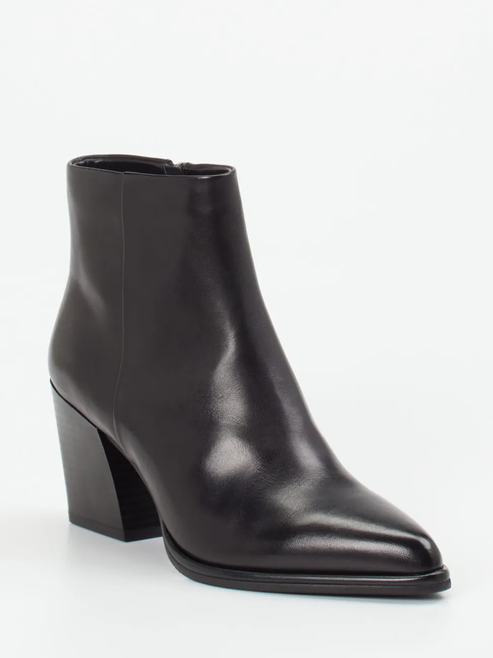 Regarde Le Ciel – Ankle Boots aus Kalbleder schwarz