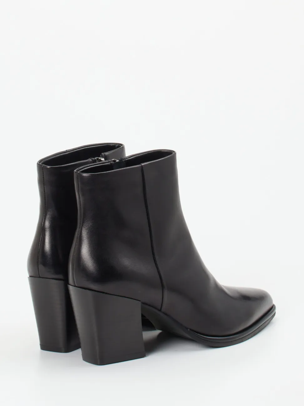 Regarde Le Ciel – Ankle Boots aus Kalbleder schwarz