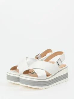 Regarde Le Ciel – Plateau-Sandale aus Kalbleder Offwhite