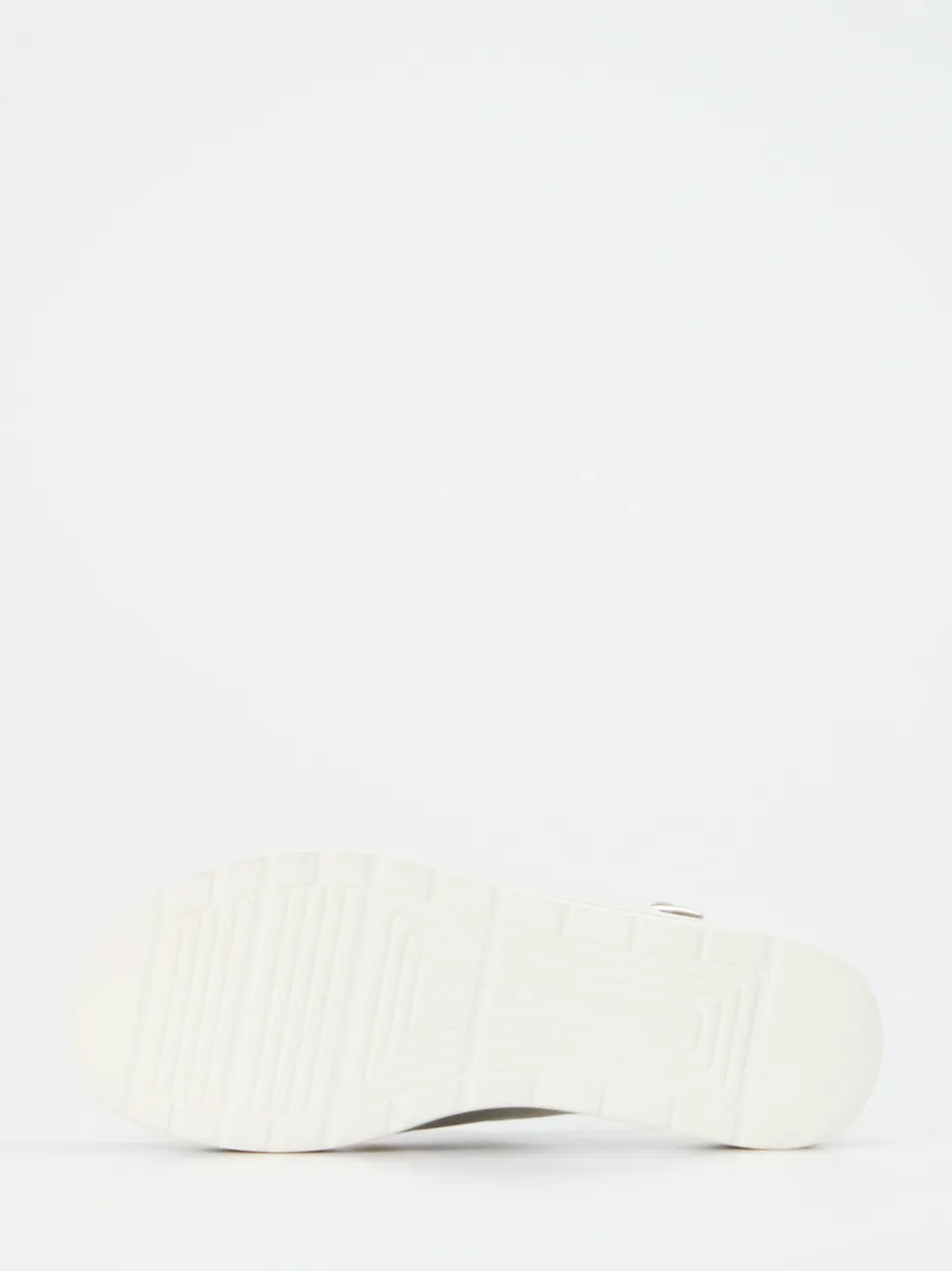 Regarde Le Ciel – Plateau-Sandale aus Kalbleder Offwhite