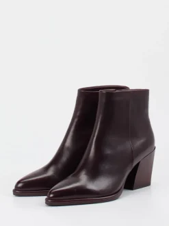 Regarde Le Ciel – Stiefelette aus Kalbleder dunkelrot