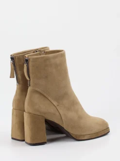 Regarde Le Ciel – Stiefeletten aus Veloursleder sandbeige