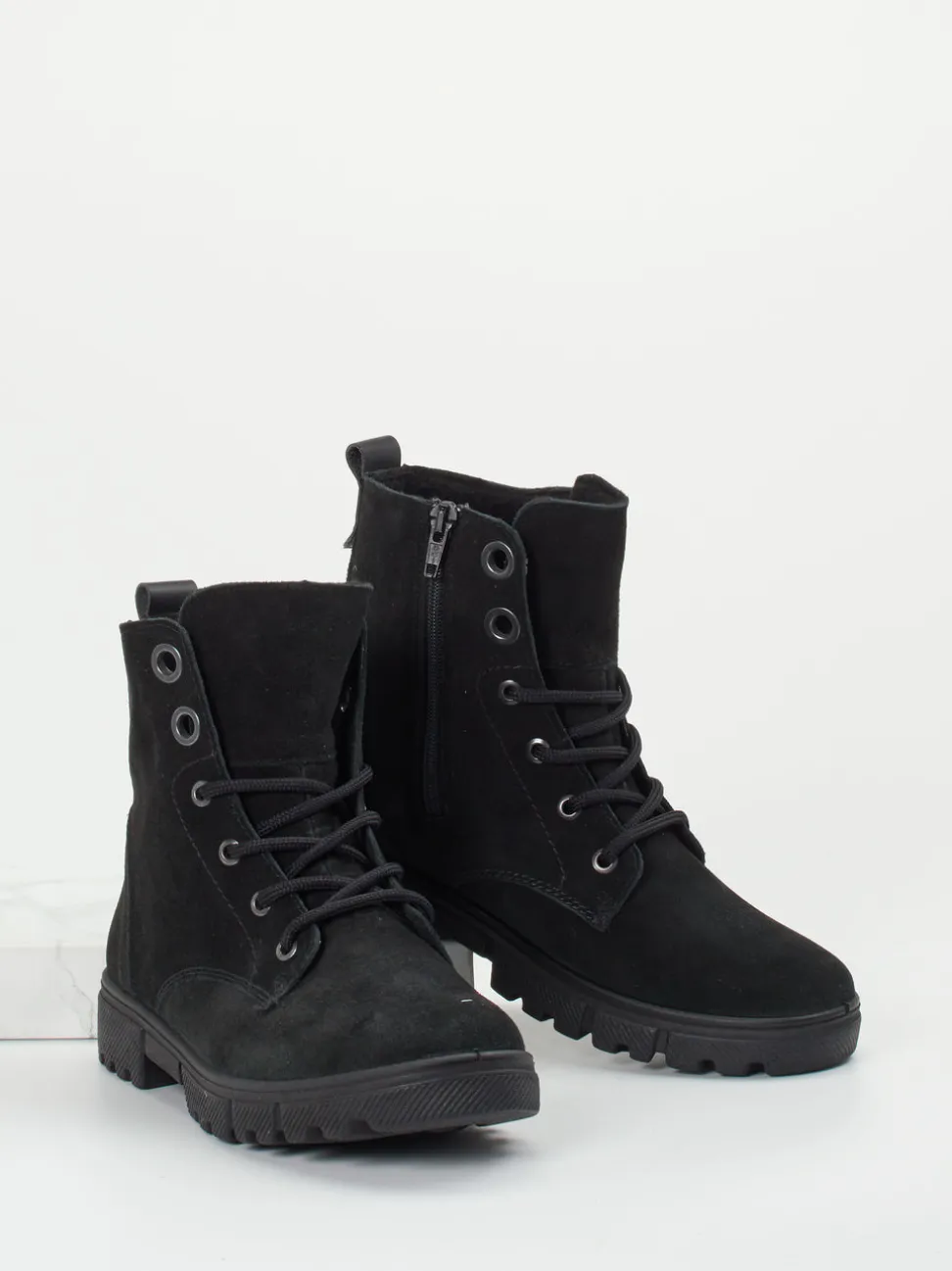 Ricosta – Schnürboots aus Veloursleder schwarz