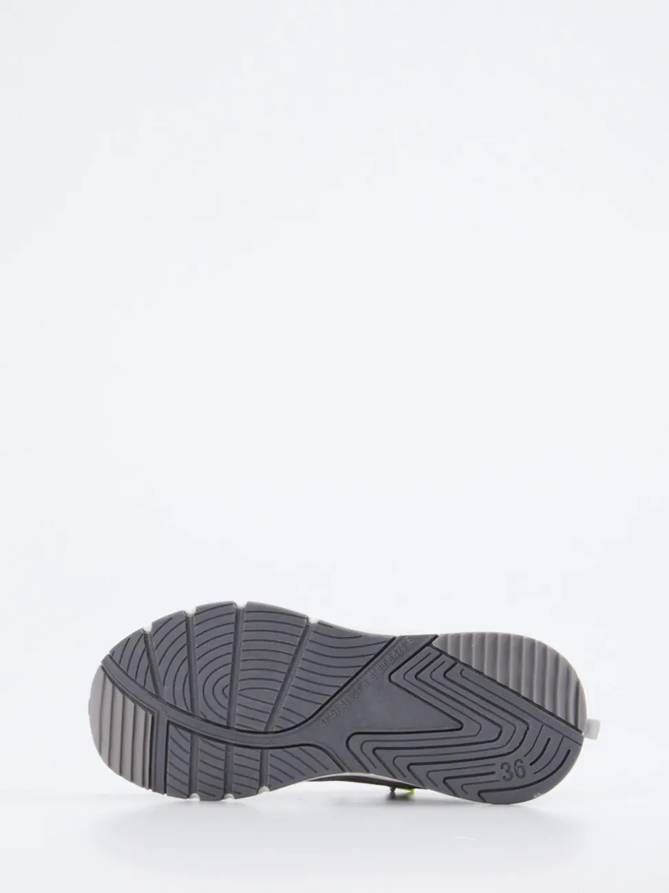 Ricosta – Sneaker aus Veloursleder und Mesh grau