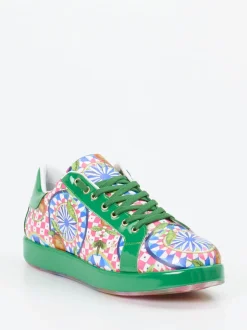 Rise – Sneaker aus Lackleder mit Multicolor-Print