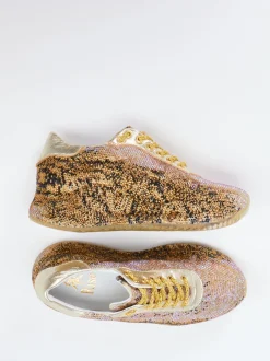 Rise – Sneaker aus Metallicleder mit Strass in Gold